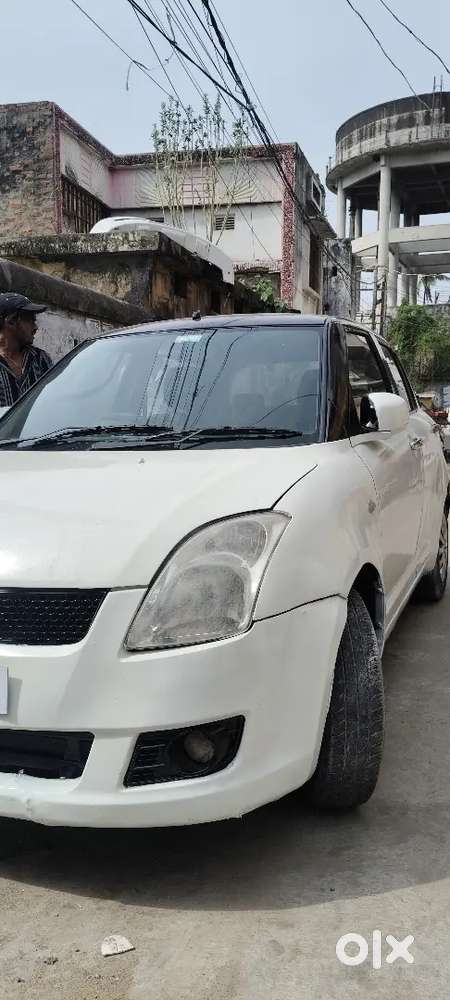 Maruti Suzuki Swift 2012