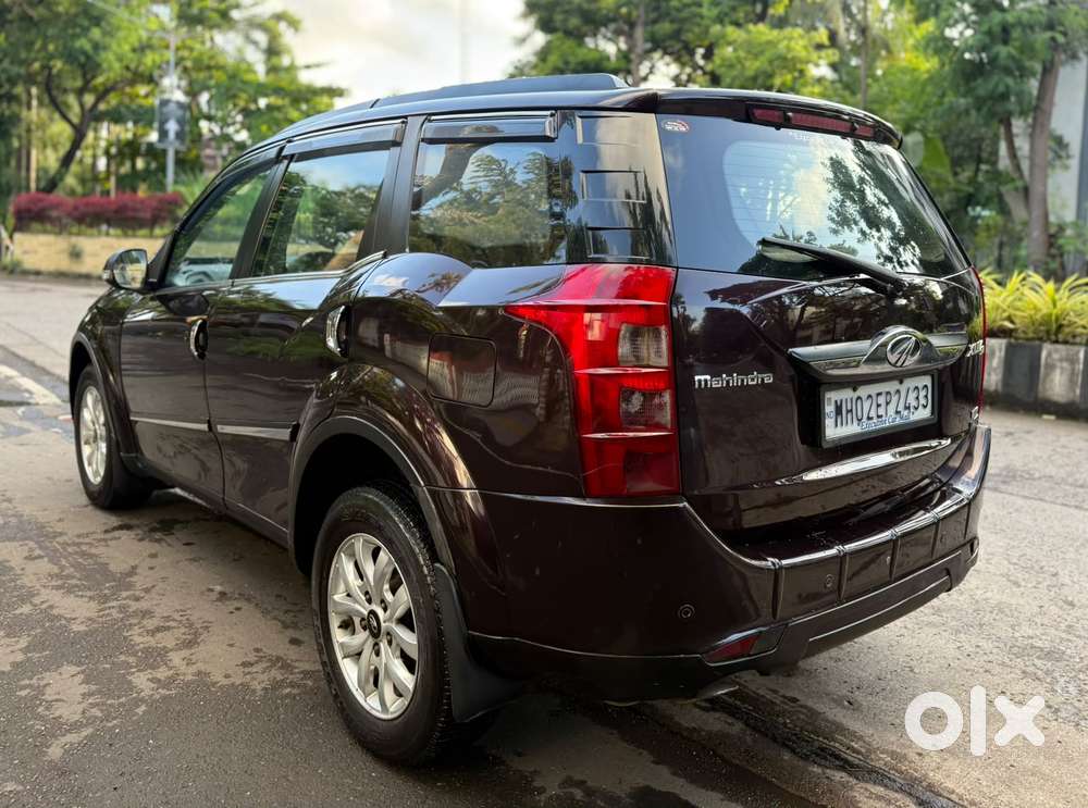 Mahindra Xuv500 W8 At, 2017