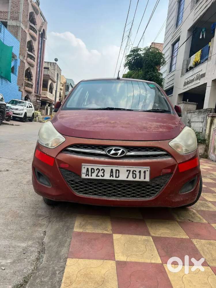 Hyundai I10 2011 Petrol 42000 Km Driven