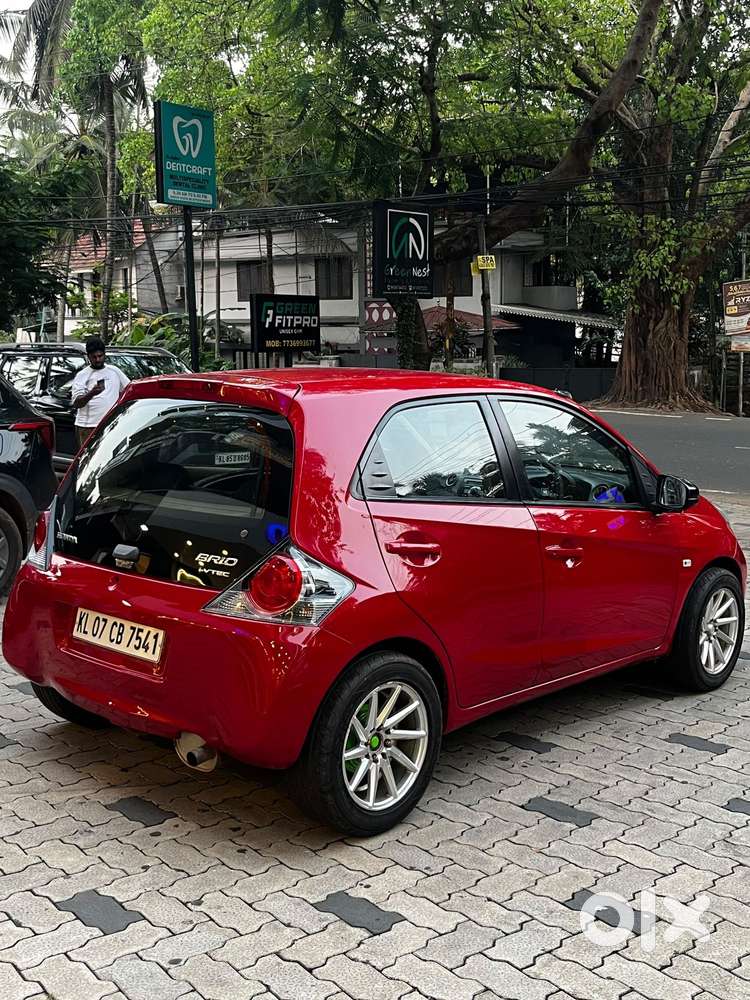 Honda Brio Exclusive Edition, 2014, Petrol