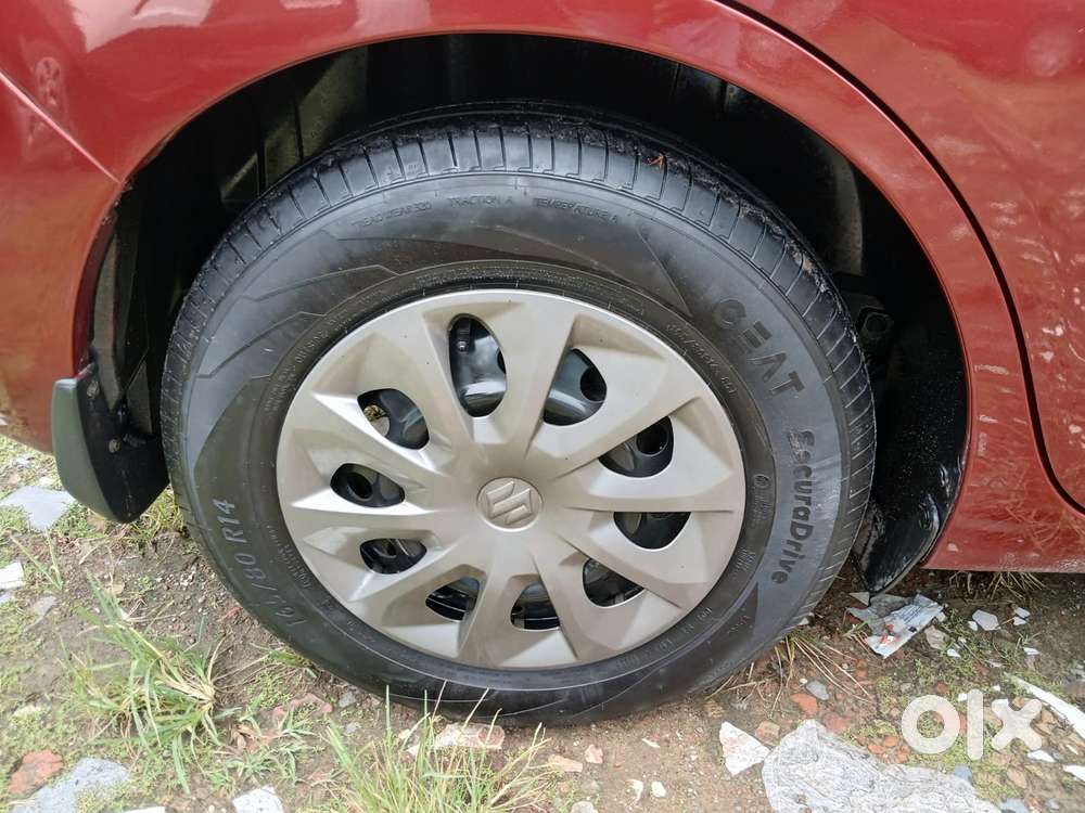 Maruti Suzuki Dzire 1.2 Vxi, 2025, Petrol