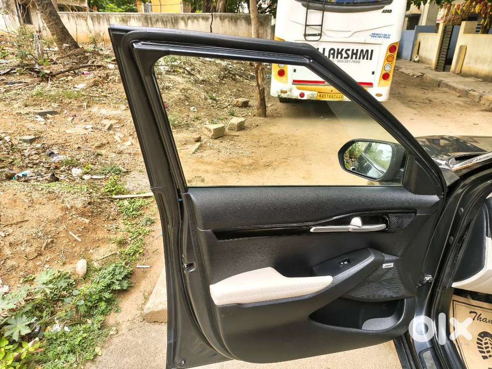 Kia Seltos Gtx Plus 1.5 Diesel 6at 2020 – Top-end Loaded  1st Owner