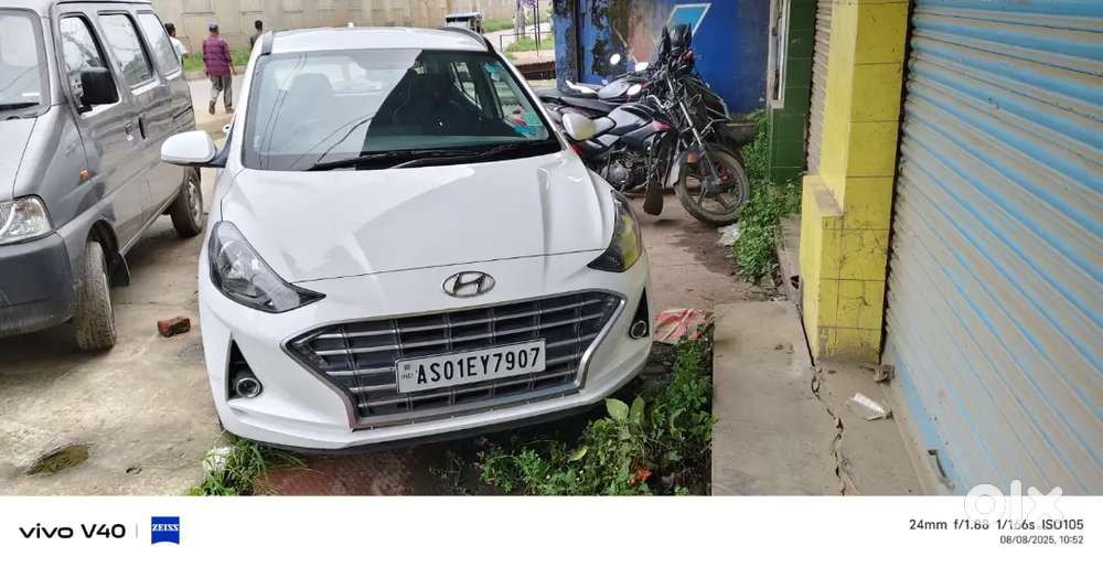 Grand I10 Nios  ,km 29000 Only