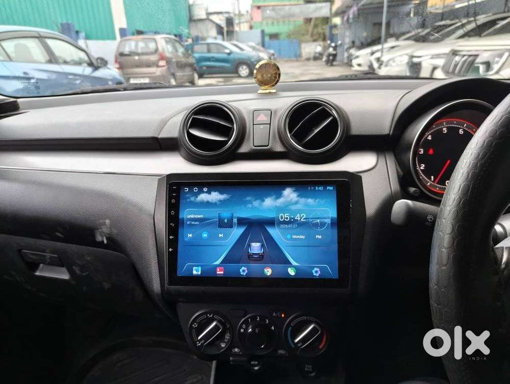 Maruti Suzuki Swift Vxi + Manual, 2023, Petrol