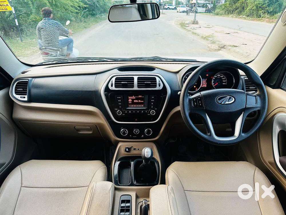 Mahindra Tuv 300 Mhawk100 T8, 2018