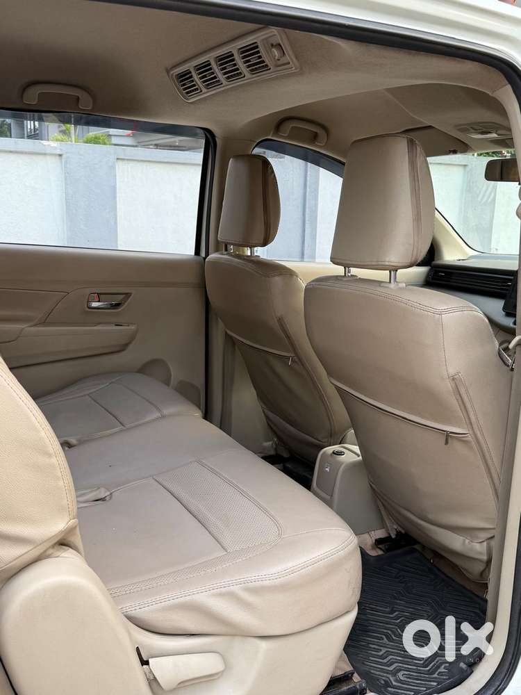 Maruti Suzuki Ertiga 2022-2023  Vxi, 2023, Petrol