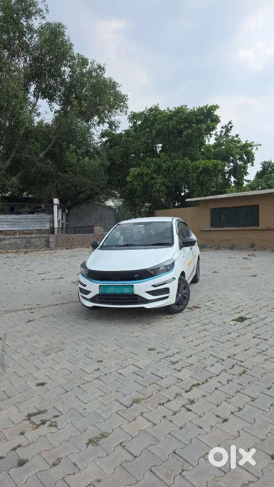 Tata XPRESS-T EV XM Plus, 2022 Model - Photo 2