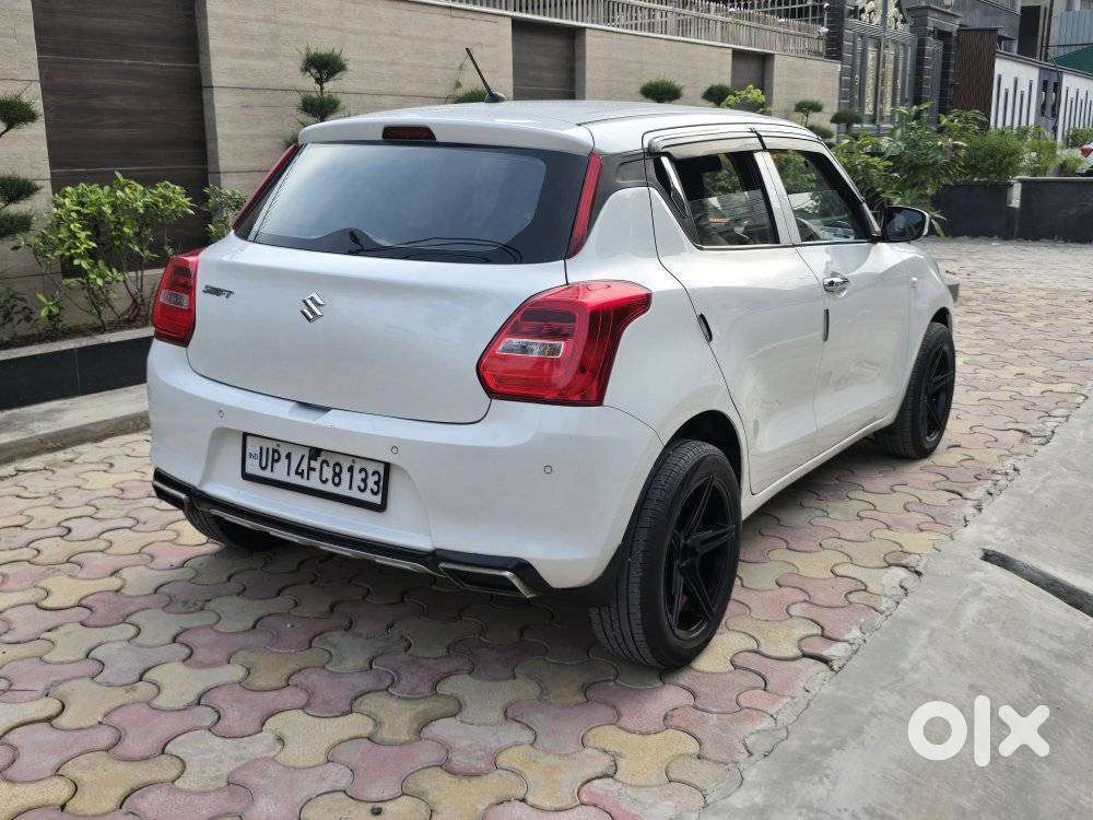 Maruti Suzuki Swift Lxi Optional-o, 2022, Petrol