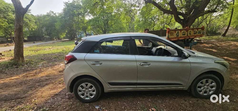 Hyundai I20 2015 Petrol 49000 Km Driven