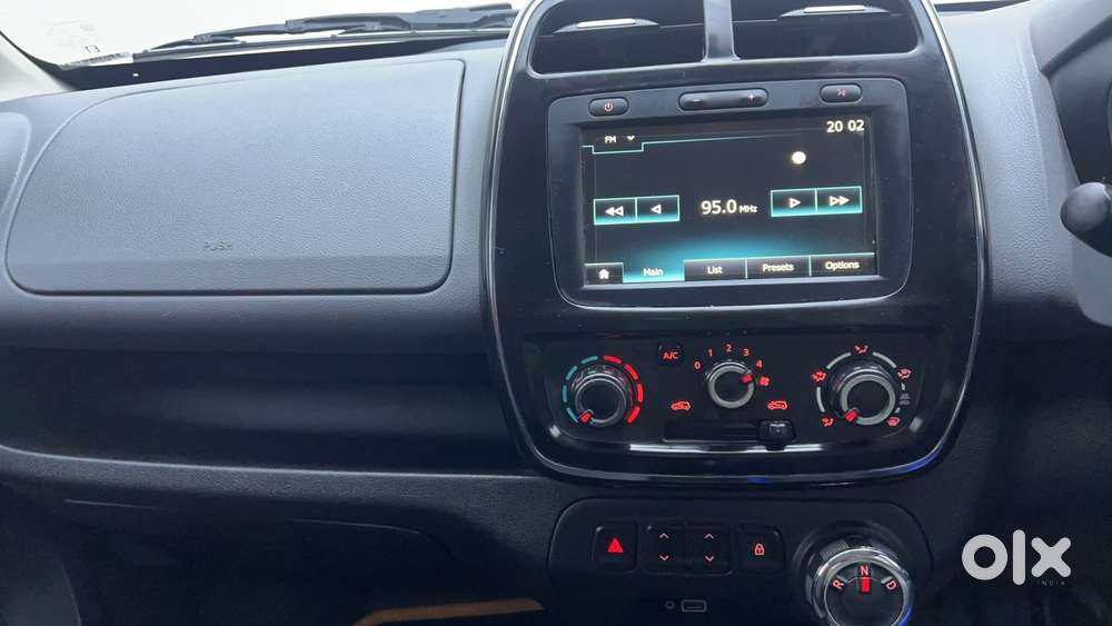 Renault Kwid 2019-ongoing 1.0 Rxt Amt (o), 2019, Petrol