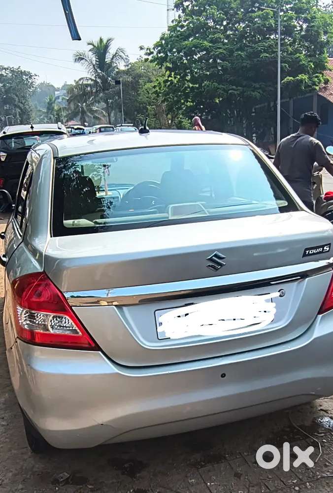Maruti Suzuki Dzire Tour 2018