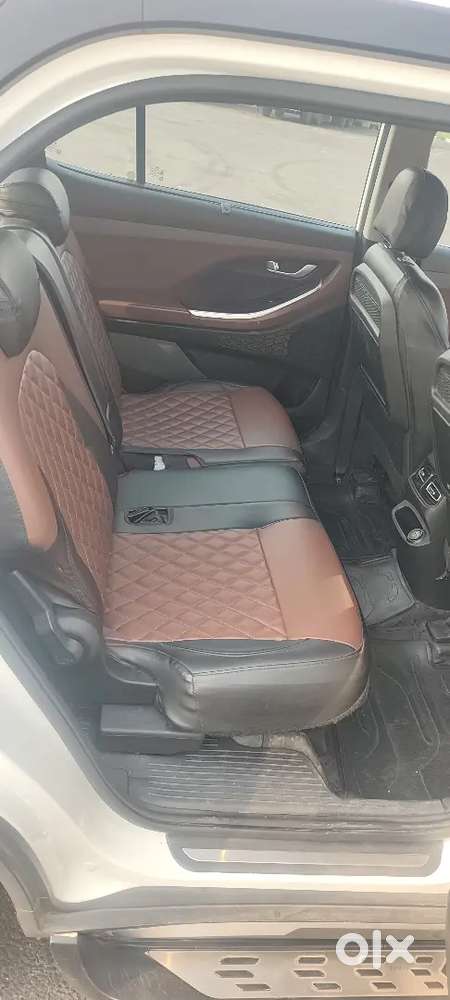 Hyundai Alcazar 2022 Diesel Well Maintained Showroom Track