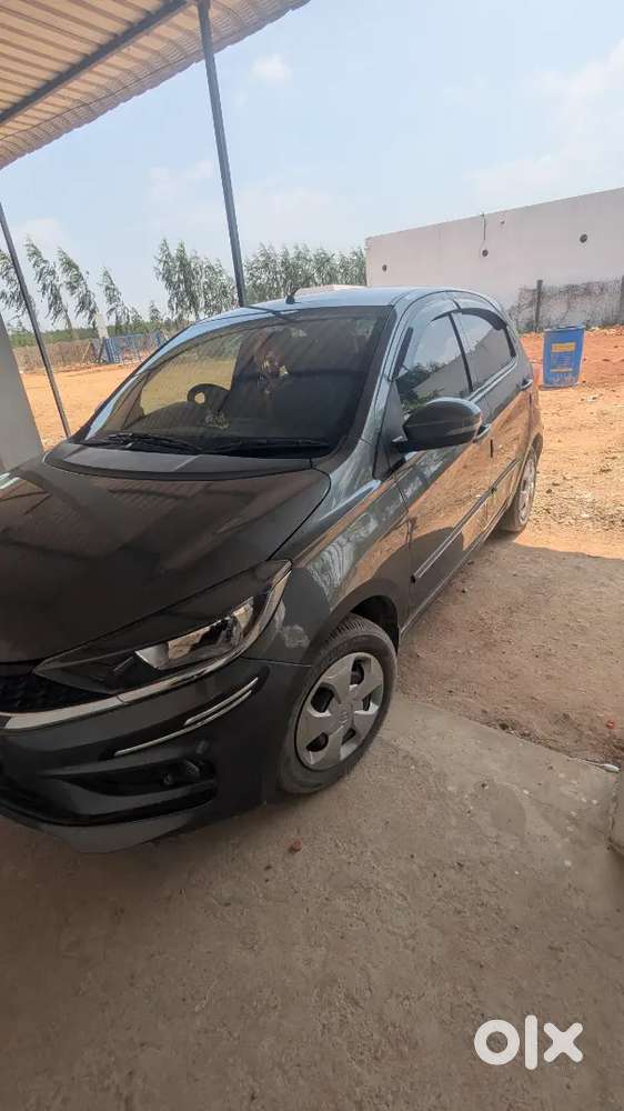 Tata Tiago Car Good Chill Ac 2 Keys Single Driving Good Condition