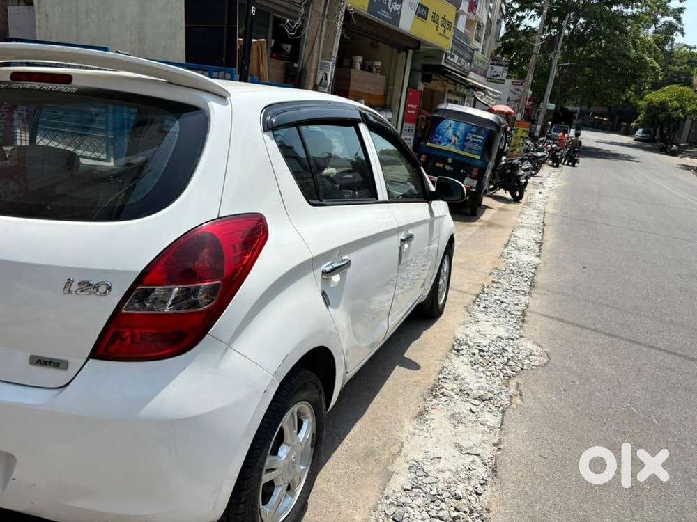 Hyundai I20 2010 Petrol Well Maintained