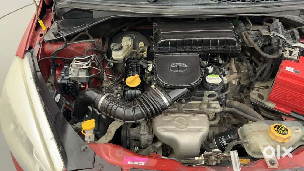 Tata Tiago Xza, 2017, Petrol