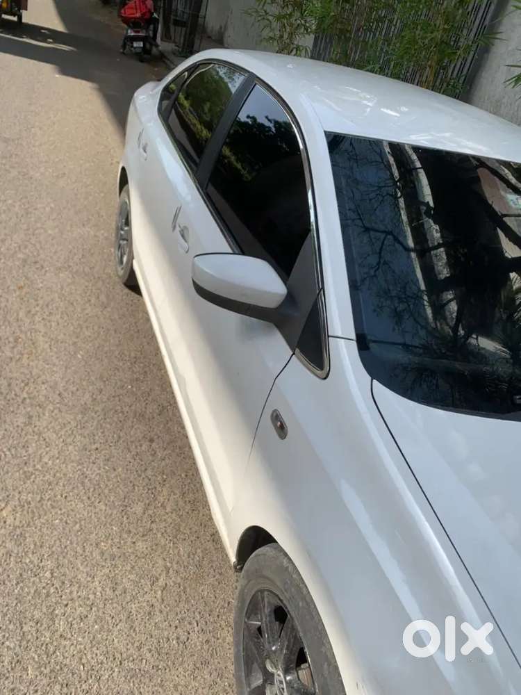 Volkswagen Vento 2011 Car