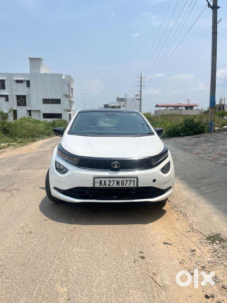Tata Altroz Xz Plus (s) Icng, 2023, Cng & Hybrids