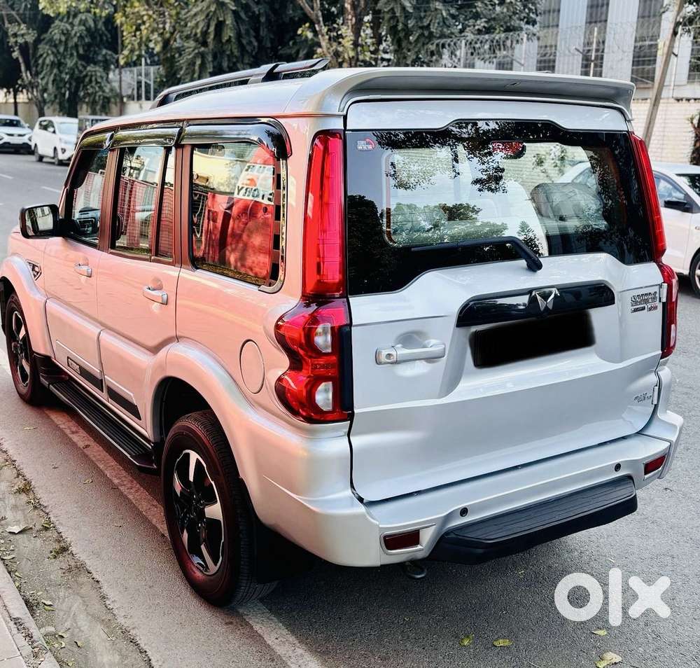 Mahindra Scorpio S11 Mt 7s, 2023, Diesel