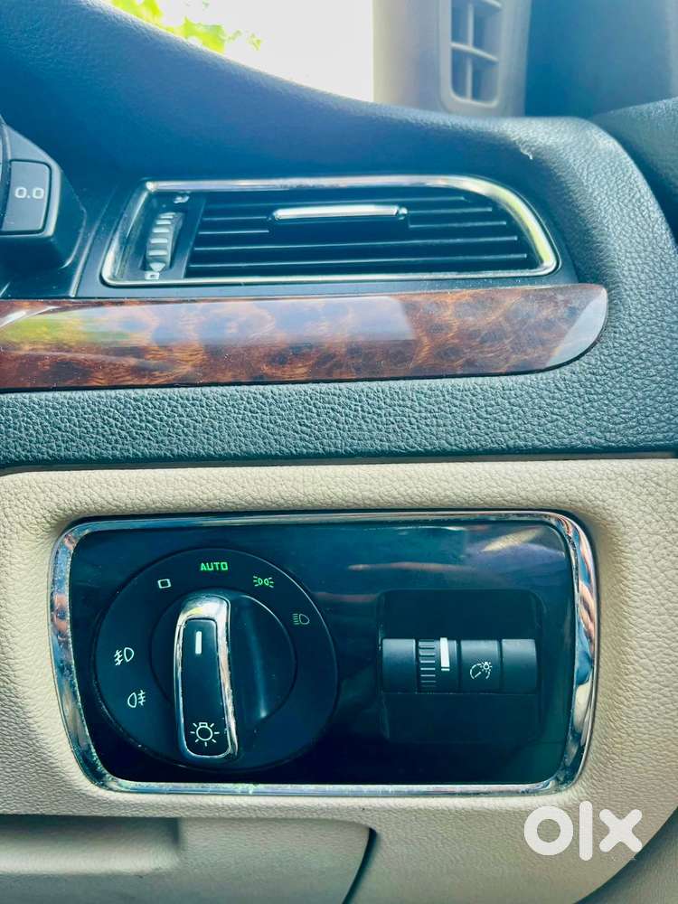 Skoda Superb Style 1.8, 2015, Petrol