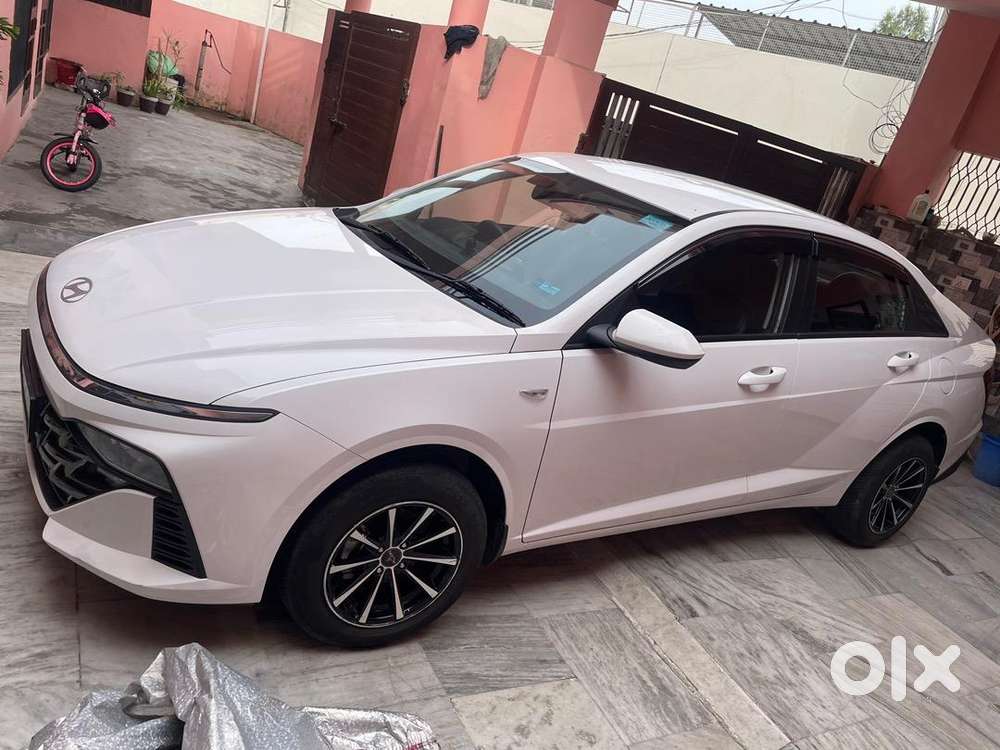 Hyundai Verna 2024 Petrol 6000 Km Driven