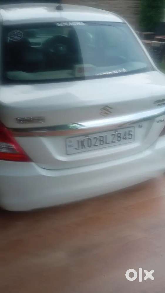 Maruti Suzuki Dzire 2015 Petrol 102000 Km Driven