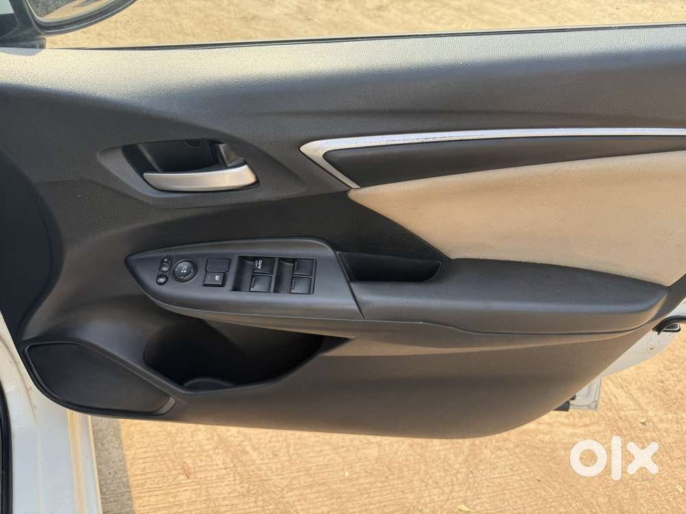 Honda Jazz 1.2 V I Vtec, 2016, Petrol