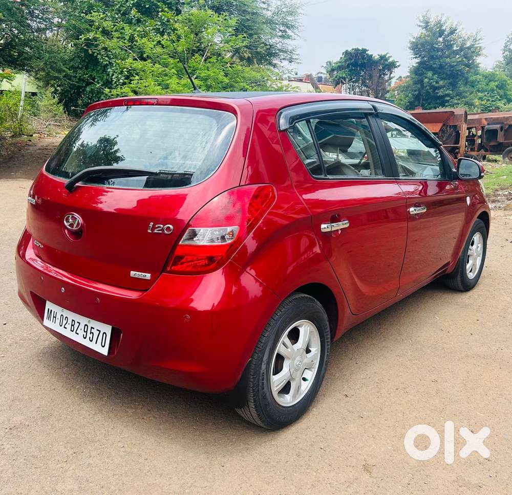 Hyundai I20 2009-2011 Asta, 2011, Petrol