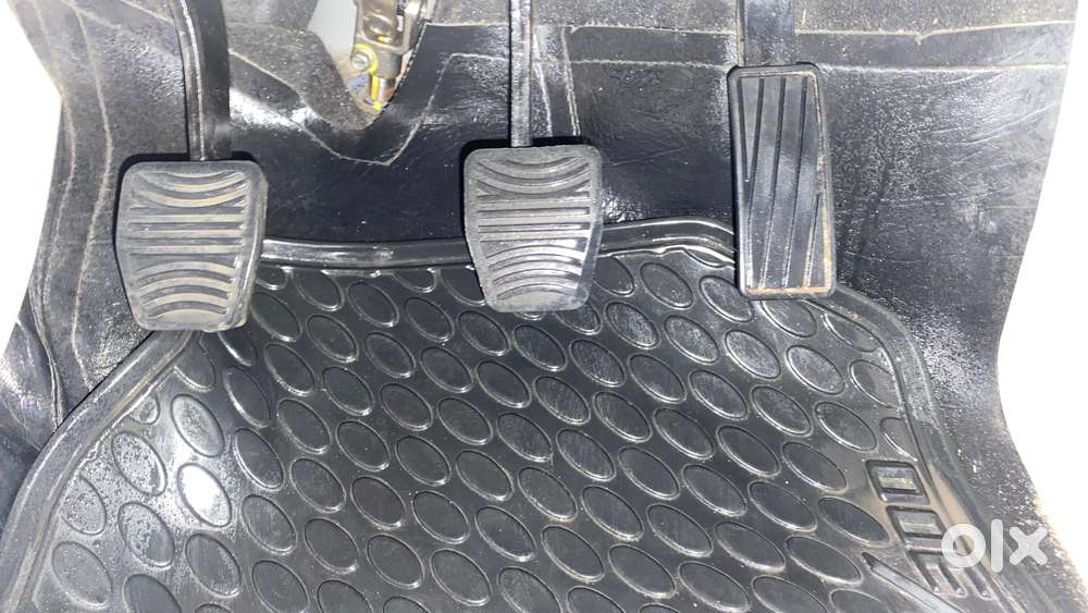 Mahindra Xuv300 W8 Diesel, 2022, Diesel