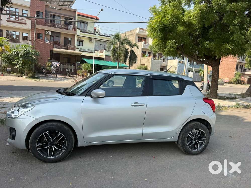 Maruti Suzuki Swift Vxi, 2020, Petrol