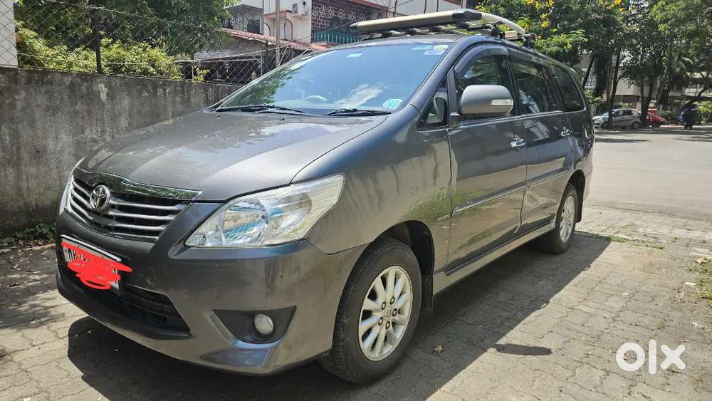 Toyota Innova 2013 Manual Diesel Car
