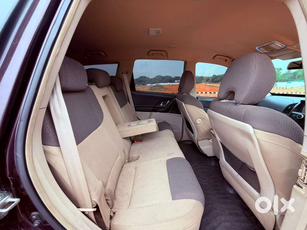 Vip Look Suv For Sale – Mahindra Xuv500 W6 (automatic)