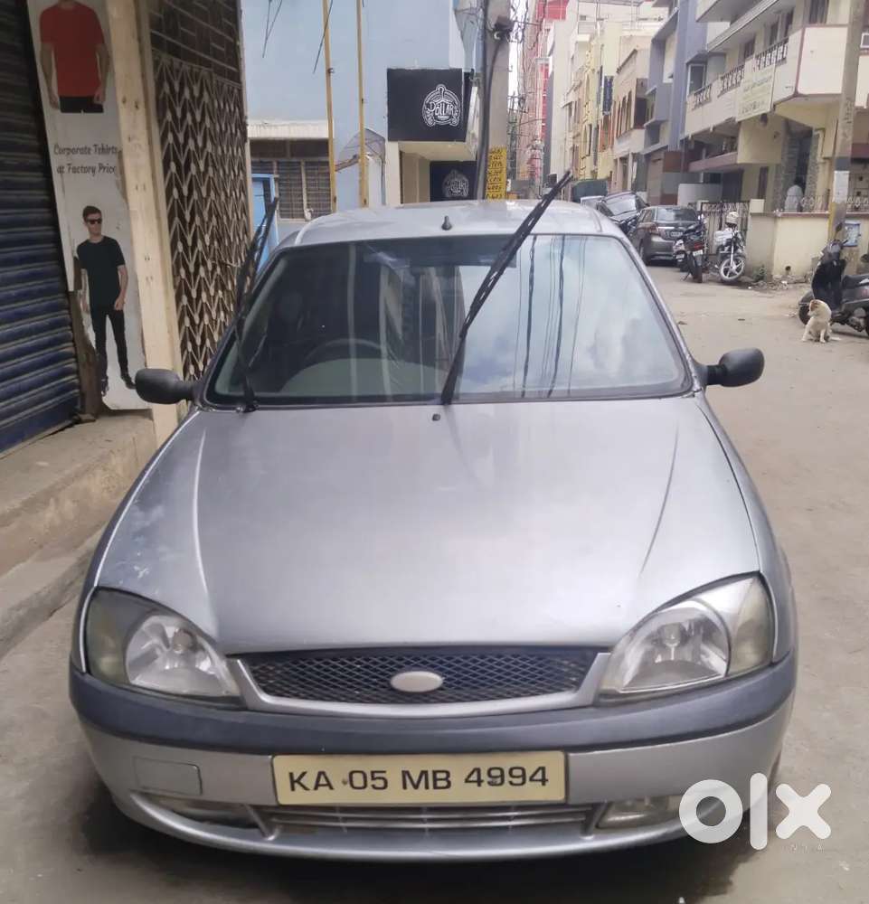 Ford Ikon 2004 Petrol 48000 Km Driven
