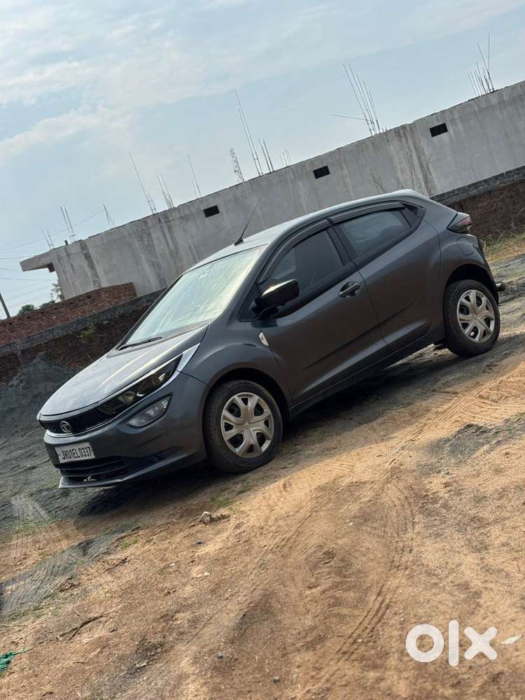 Tata Altroz 1.2 Xm, 2021, Petrol