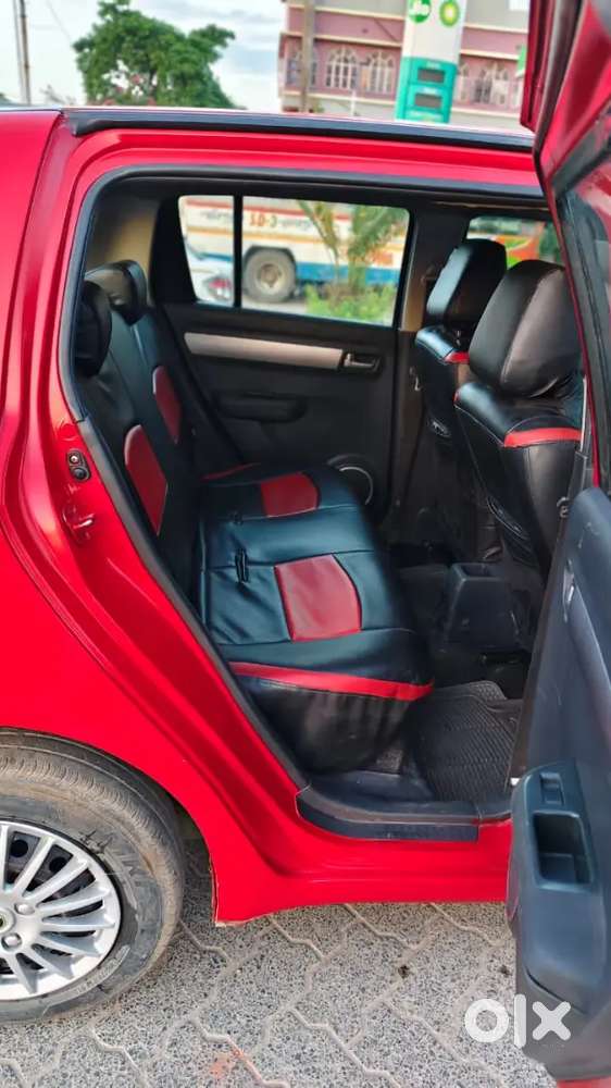 Swift Maruti Suzuki 2010 75000 Km Driven
