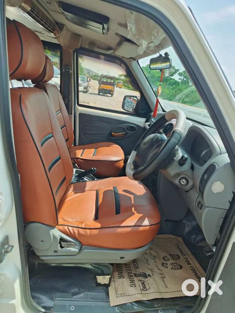Mahindra Scorpio Classic 2014 Diesel 140000 Km Driven