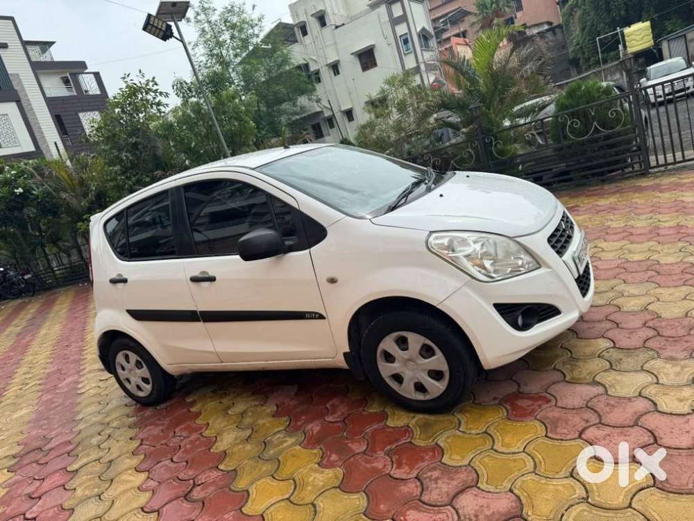 Maruti Suzuki Ritz Vxi, 2014, Petrol