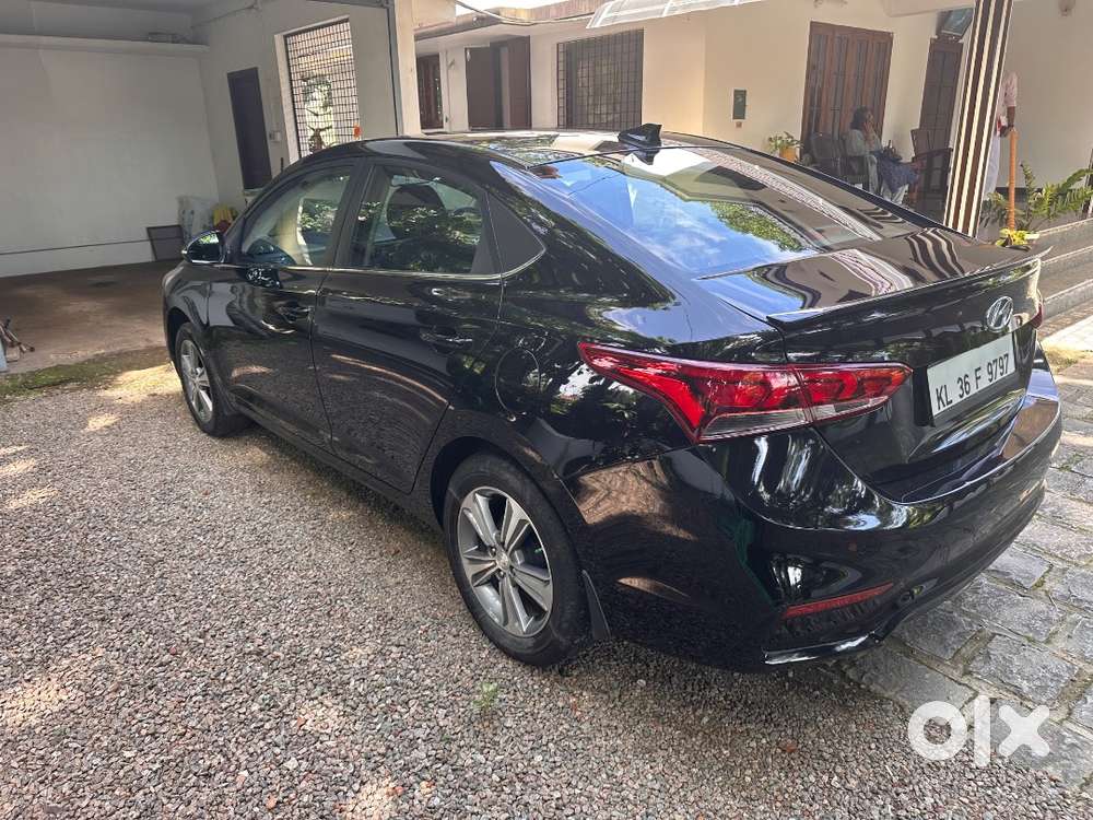 Hyundai Verna 2017 Petrol 74000 Km Driven