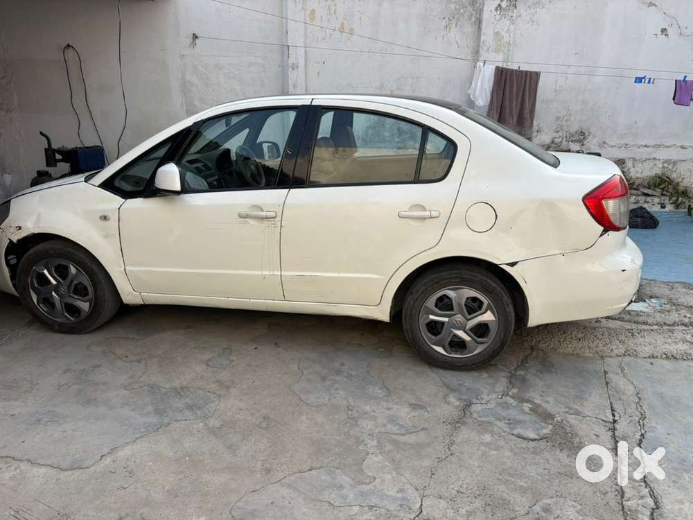 Maruti Suzuki Sx4 2011 Diesel 250000 Km Driven