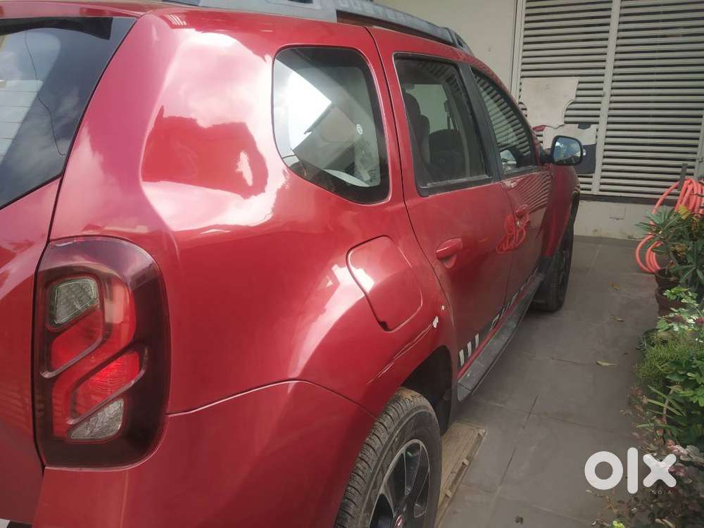 Renault Duster Cvt Rxz 2017 Petrol Top Model