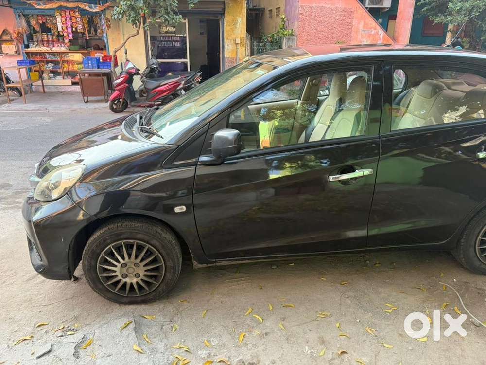 Honda Amaze 2016 Diesel Well Maintained