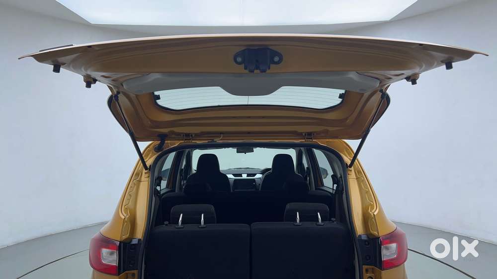Renault Triber Rxz Easy-r Amt, 2020, Petrol