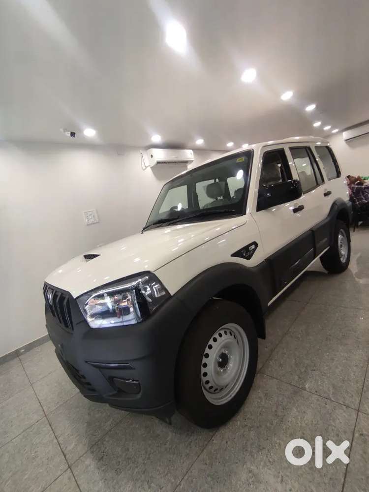 Mahindra Scorpio Classic S 2026