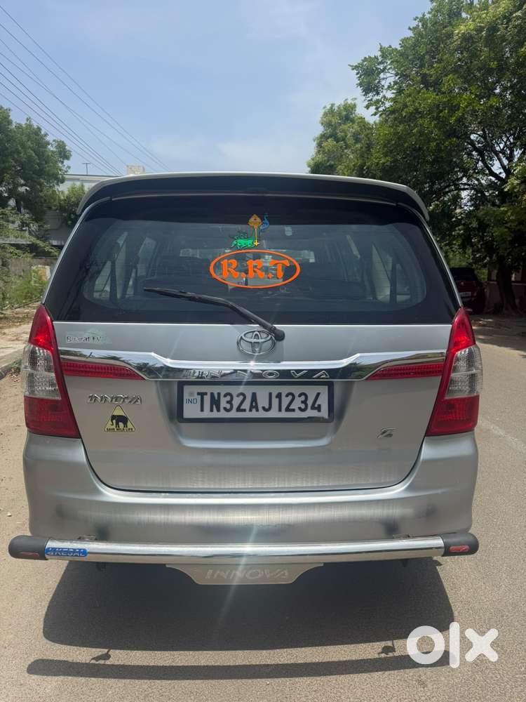 Toyota Innova 2.5 Z Diesel 7 Seater Bs Iv, 2015, Diesel