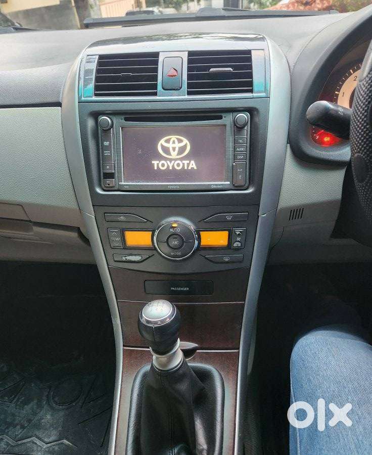 Toyota Corolla Altis 2010-2013 Aero D 4d J, 2012, Diesel