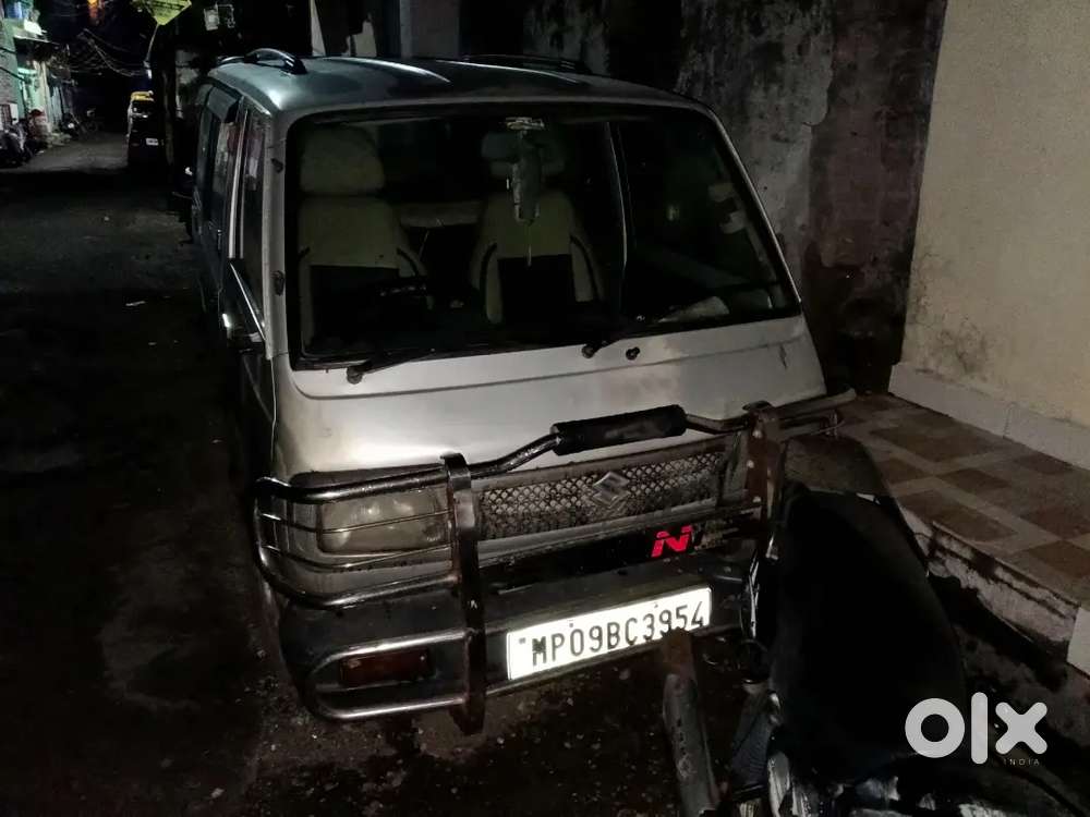 Maruti Suzuki Omni 2011