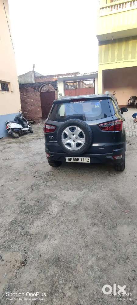 Ford Ecosport 2015 Diesel 140000 Km Driven