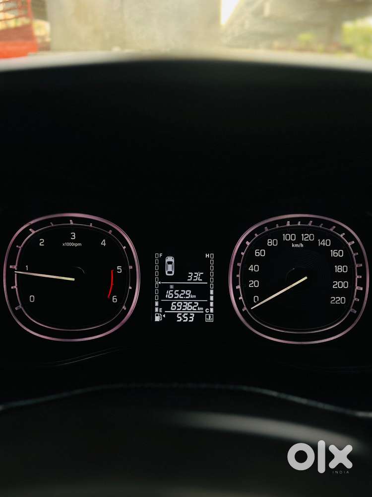 Maruti Suzuki Brezza Zdi+ Dual Tone, 2016, Diesel