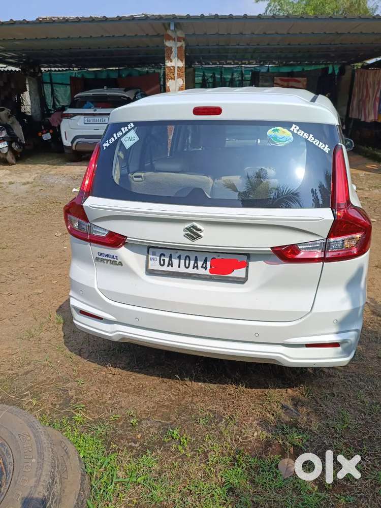 Eartiga Cng+petrol (vxi) Showroom Condition