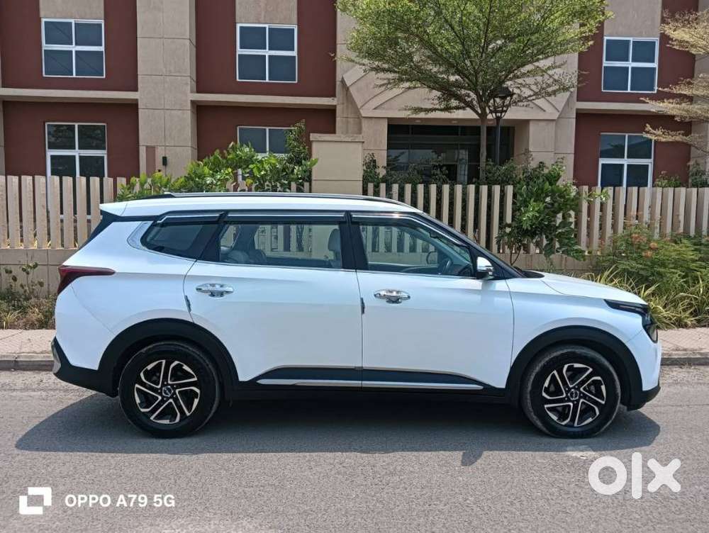 Kia Carens 1.5 Luxury Plus Diesel At 7 Str, 2023, Diesel
