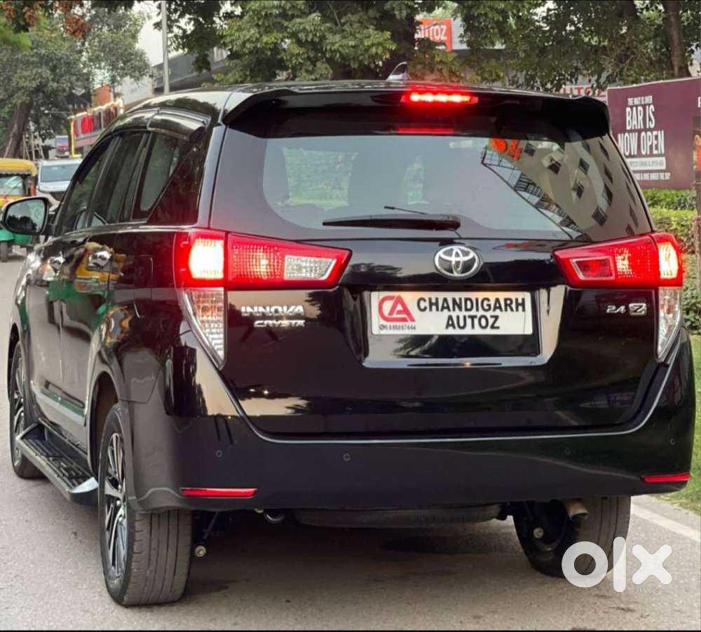 Toyota Innova Crysta [2020-ongoing] 2.4 Zx At 7 Str, 2022, Diesel